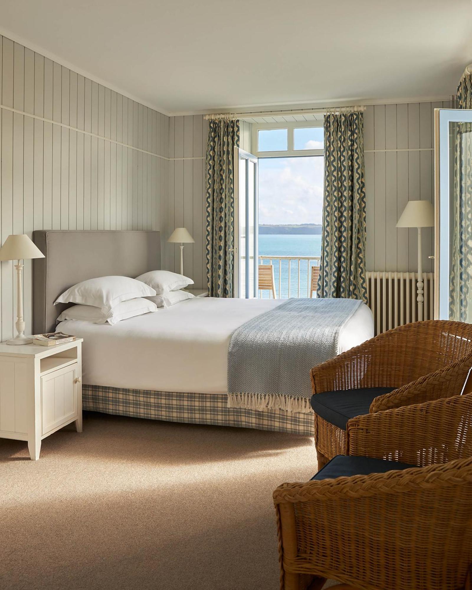 Le Grand Hotel Des Bains & Spa - Bretagne Locquirec Exterior photo