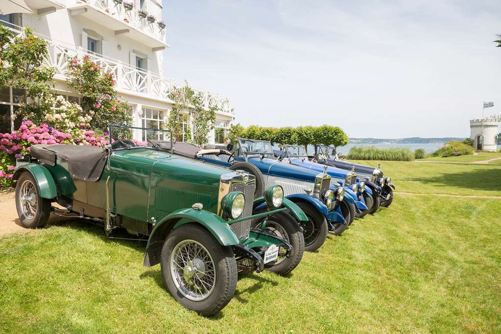 Le Grand Hotel Des Bains & Spa - Bretagne Locquirec Exterior photo